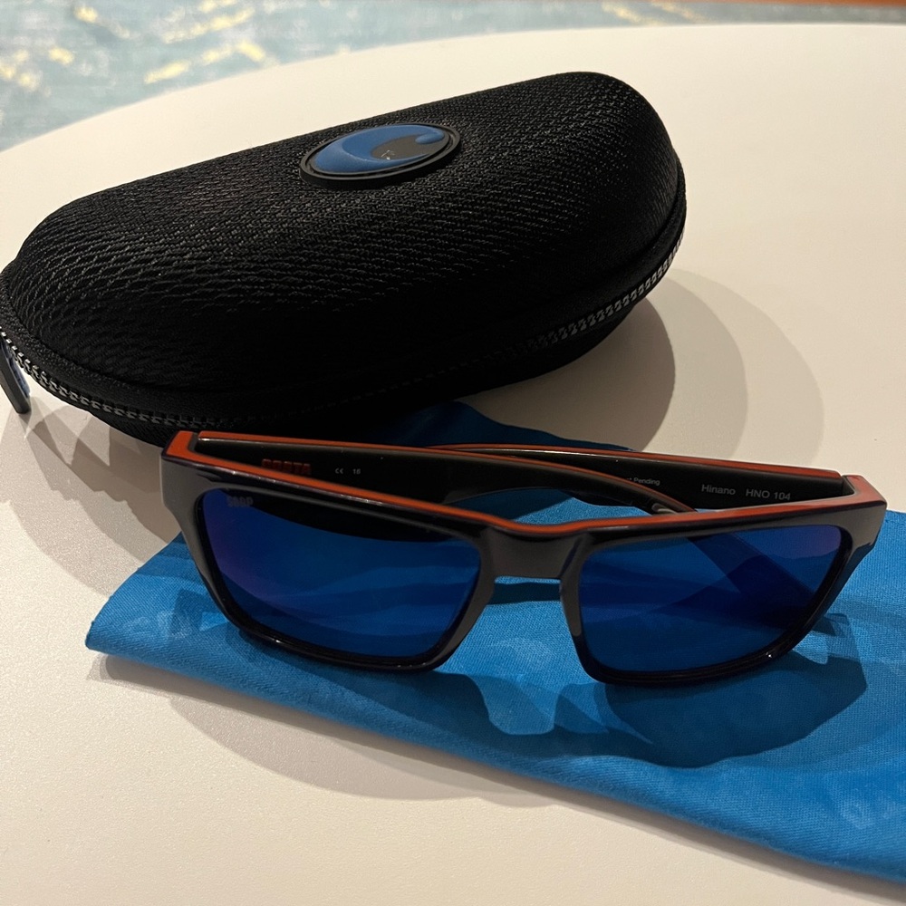 Costa Hinano 580P Sunglasses with Case